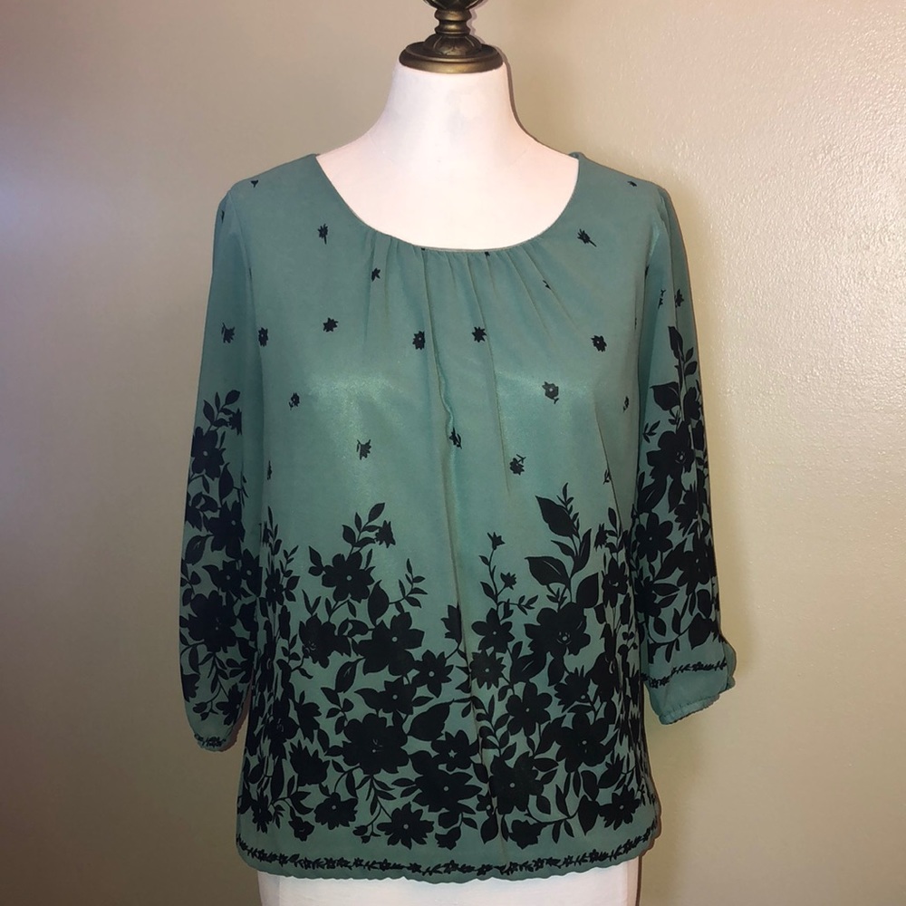 Boutique Blouse-Green&Black Floral-3/4sleeve-Sz S